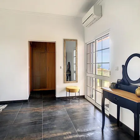 Dom wakacyjny Casa Dasa By Lovelystay Achadas da Cruz